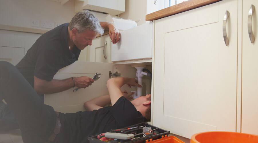 Professional burst pipe repair services in Eustace, TX
